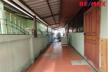 144 Sqm., 2 Beds Townhouse listed for ฿ 3,200,000.