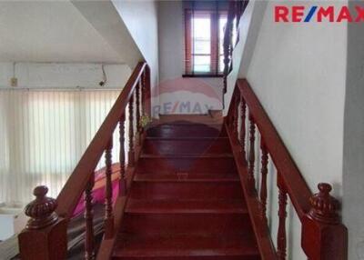 144 Sqm., 2 Beds Townhouse listed for ฿ 3,200,000.