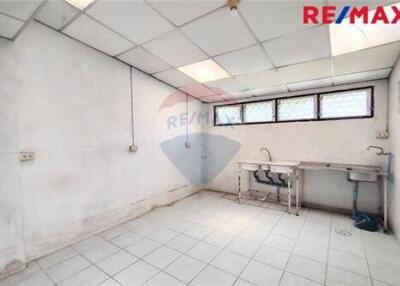 250 Sqm., 4 Beds Townhouse listed for ฿ 4,990,000.