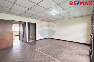 250 Sqm., 4 Beds Townhouse listed for ฿ 4,990,000.