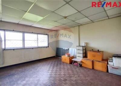 250 Sqm., 4 Beds Townhouse listed for ฿ 4,990,000.