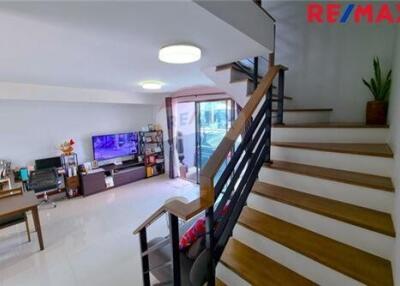 106 Sqm., 3 Beds Townhouse listed for ฿ 2,500,000.