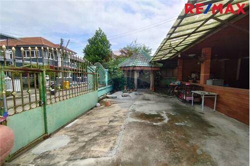 126 Sqm., 4 Beds Townhouse listed for ฿ 3,000,000.