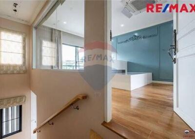 170 Sqm., 2 Beds Townhouse listed for ฿ 4,650,000.