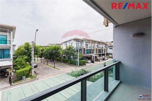 170 Sqm., 2 Beds Townhouse listed for ฿ 4,650,000.