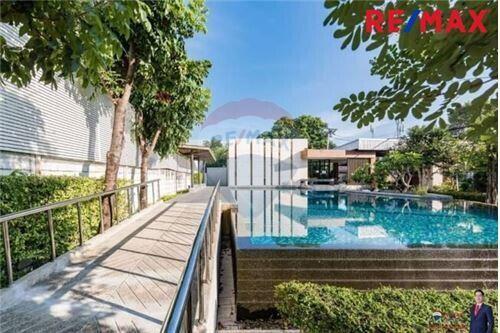 170 Sqm., 2 Beds Townhouse listed for ฿ 4,650,000.