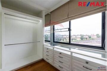 170 Sqm., 2 Beds Townhouse listed for ฿ 4,650,000.