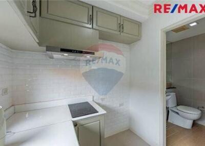 170 Sqm., 2 Beds Townhouse listed for ฿ 4,650,000.