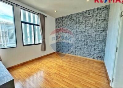 176 Sqm., 4 Beds Townhouse listed for ฿ 3,390,000.