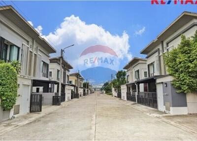 176 Sqm., 4 Beds Townhouse listed for ฿ 3,390,000.