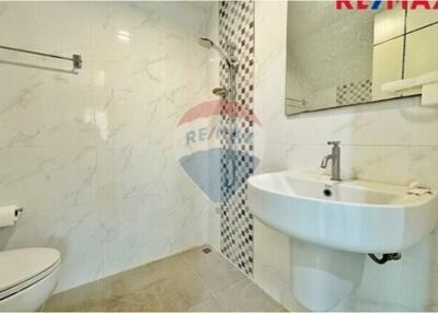 176 Sqm., 4 Beds Townhouse listed for ฿ 3,390,000.