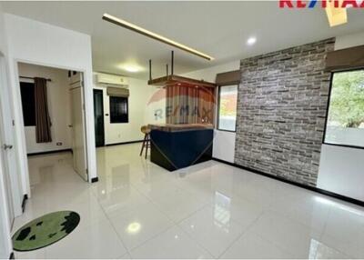 176 Sqm., 4 Beds Townhouse listed for ฿ 3,390,000.