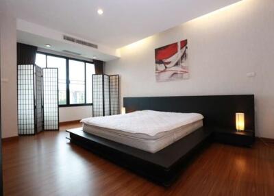 Stylish 1 Bed Condo at The Resort Condominium