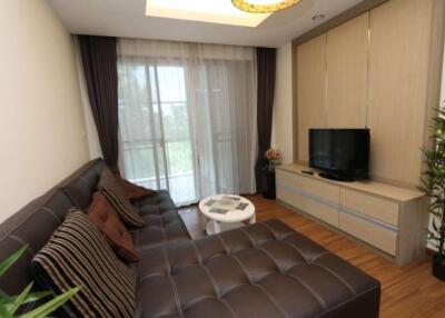 Spacious 2 bed apartment at Mountain Front Condominium