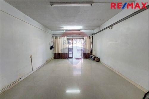 144 Sqm., 3 Beds Townhouse listed for ฿ 3,350,000.