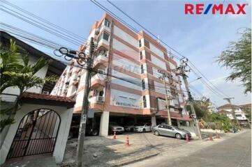 31 Sqm., 1 Bed Condo listed for ฿ 895,000.