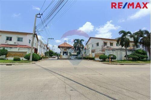 105 Sqm., 3 Beds Townhouse listed for ฿ 2,790,000.