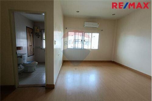 105 Sqm., 3 Beds Townhouse listed for ฿ 2,790,000.