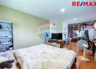 130 Sqm., 3 Beds Townhouse listed for ฿ 3,500,000.