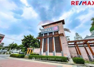 130 Sqm., 3 Beds Townhouse listed for ฿ 3,500,000.