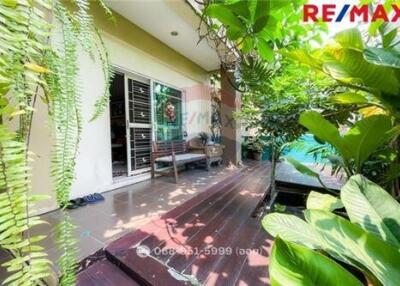 130 Sqm., 3 Beds Townhouse listed for ฿ 3,500,000.