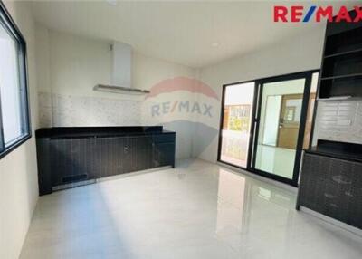 416 Sqm., 5 Beds Townhouse listed for ฿ 20,990,000.