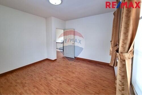 130 Sqm., 3 Beds Townhouse listed for ฿ 2,790,000.