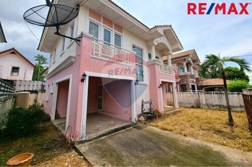 130 Sqm., 3 Beds Townhouse listed for ฿ 2,790,000.