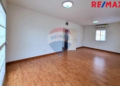 130 Sqm., 3 Beds Townhouse listed for ฿ 2,790,000.