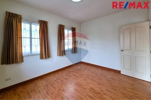 130 Sqm., 3 Beds Townhouse listed for ฿ 2,790,000.