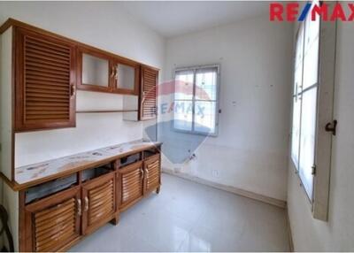 130 Sqm., 3 Beds Townhouse listed for ฿ 2,790,000.