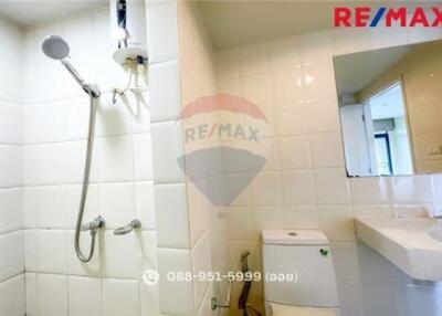 33 Sqm., 1 Bed Condo listed for ฿ 1,370,000.