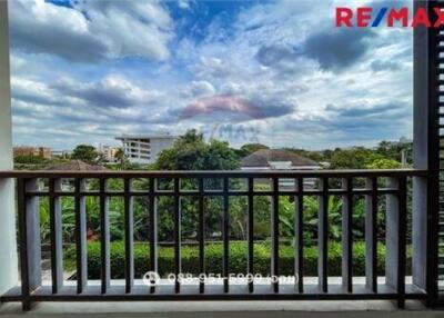 33 Sqm., 1 Bed Condo listed for ฿ 1,370,000.