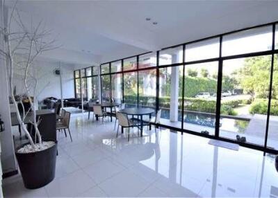 250 Sqm., 4 Beds, 3 Baths Townhouse listed for ฿ 4,990,000.