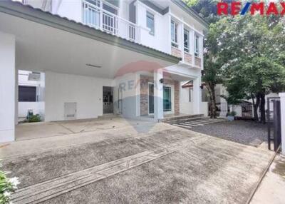 175 Sqm., 3 Beds Townhouse listed for ฿ 6,300,000.