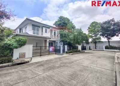 175 Sqm., 3 Beds Townhouse listed for ฿ 6,300,000.