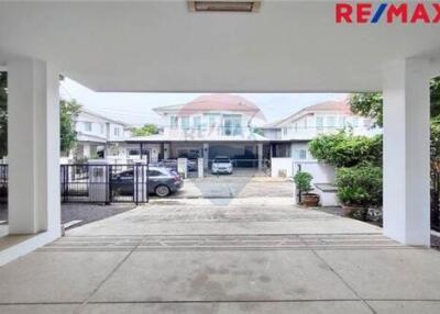 175 Sqm., 3 Beds Townhouse listed for ฿ 6,300,000.