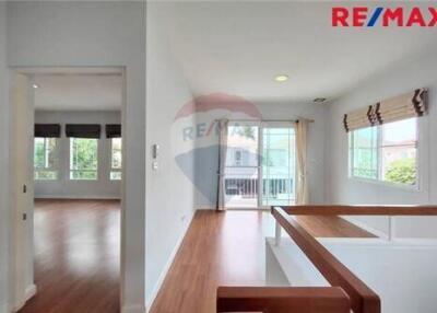 175 Sqm., 3 Beds Townhouse listed for ฿ 6,300,000.