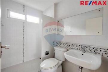 175 Sqm., 3 Beds Townhouse listed for ฿ 6,300,000.