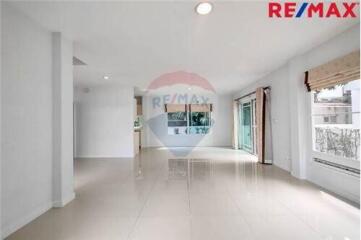 175 Sqm., 3 Beds Townhouse listed for ฿ 6,300,000.