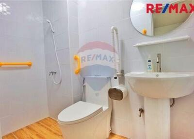 225 Sqm., 3 Beds Townhouse listed for ฿ 4,990,000.