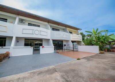 2 Bed House For Sale In East Pattaya - Suwattana Gardens