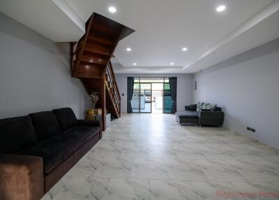 2 Bed House For Sale In East Pattaya - Suwattana Gardens