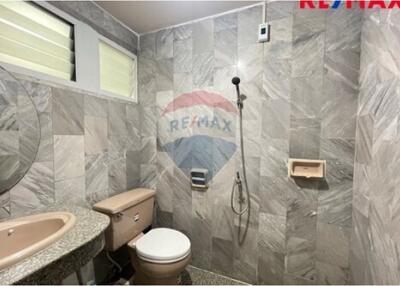 250 Sqm., 3 Beds Townhouse listed for ฿ 4,300,000.