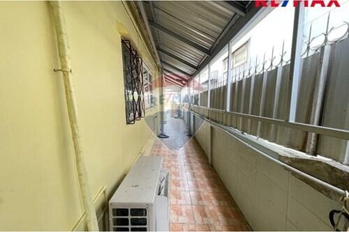 250 Sqm., 3 Beds Townhouse listed for ฿ 4,300,000.