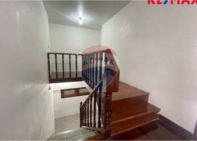 250 Sqm., 3 Beds Townhouse listed for ฿ 4,300,000.