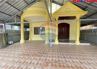 250 Sqm., 3 Beds Townhouse listed for ฿ 4,300,000.