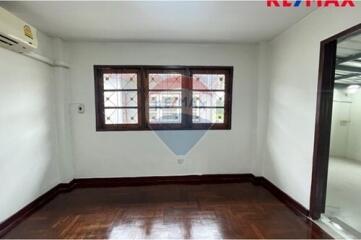 250 Sqm., 3 Beds Townhouse listed for ฿ 4,300,000.