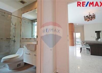 378 Sqm., 4 Beds Townhouse listed for ฿ 25,000,000.