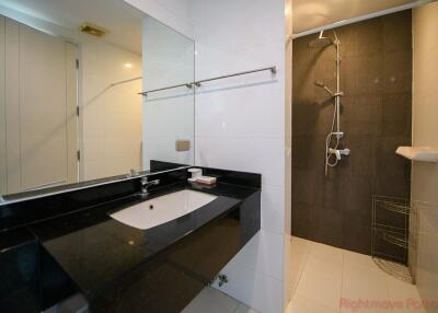 3 Bed Condo For Sale In Central Pattaya - The Urban Pattaya